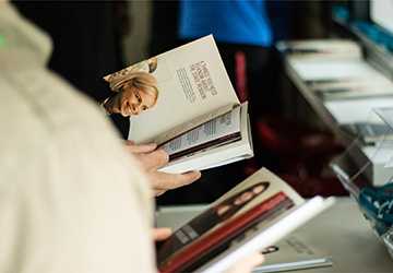 Top 10 Finance Books Every Aspiring Entrepreneur Must Read