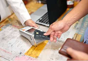 Score a $100 Opening Bonus by Choosing the Perfect Credit Card